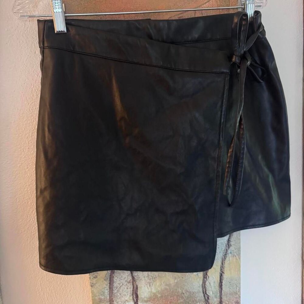Unbranded Women's Black Skirt